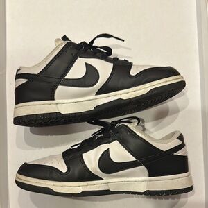 Nike Black and White Sneakers